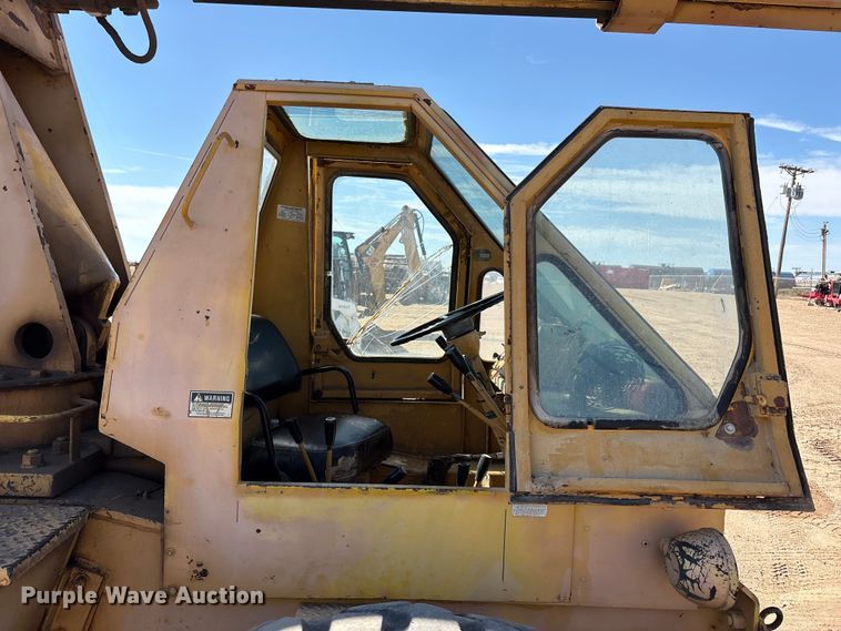 image for item EF6120 Galion D93292 