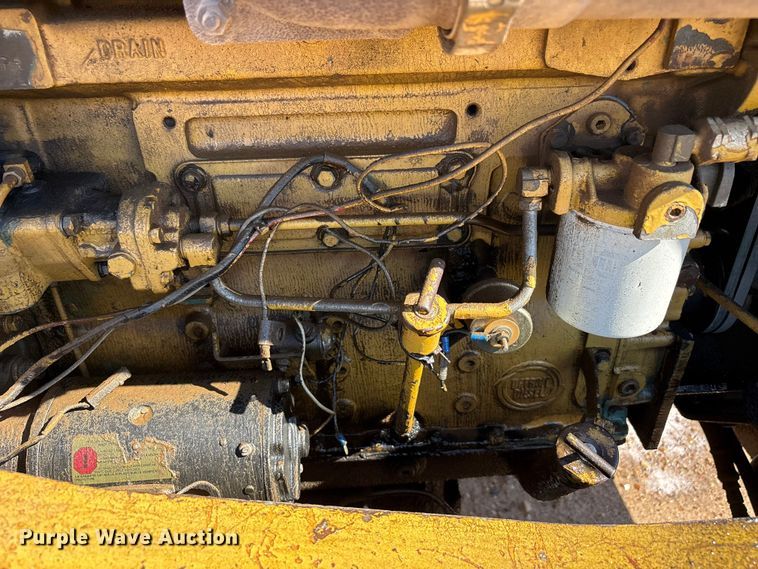 image for item EF6120 Galion D93292 