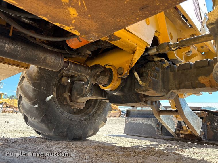 image for item EF6123 2004 Vermeer V120 vibratory cable plow