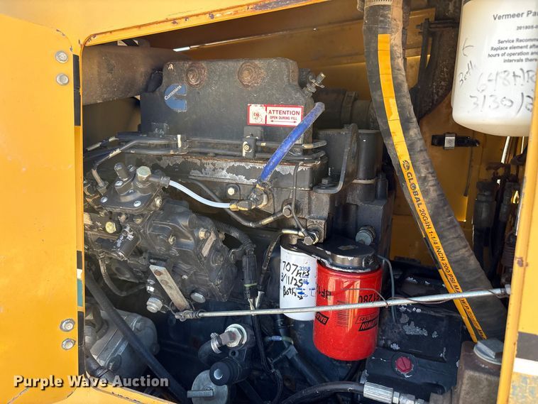 image for item EF6123 2004 Vermeer V120 vibratory cable plow