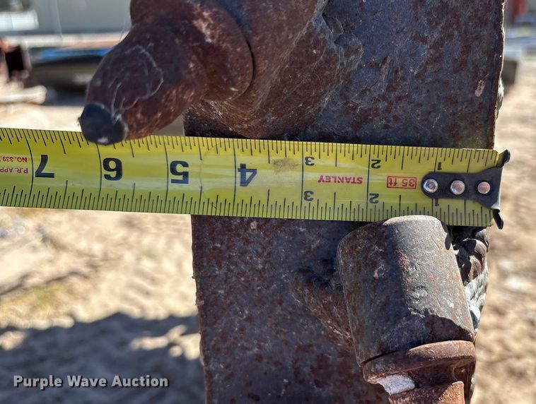 image for item EF6123 2004 Vermeer V120 vibratory cable plow