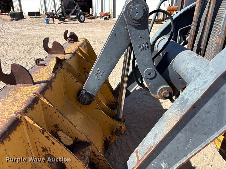 image for item EF6124 2014 John Deere 310SK backhoe