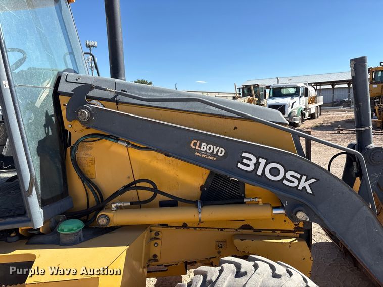 image for item EF6124 2014 John Deere 310SK backhoe