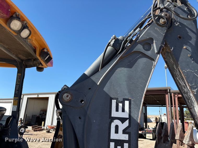 image for item EF6124 2014 John Deere 310SK backhoe