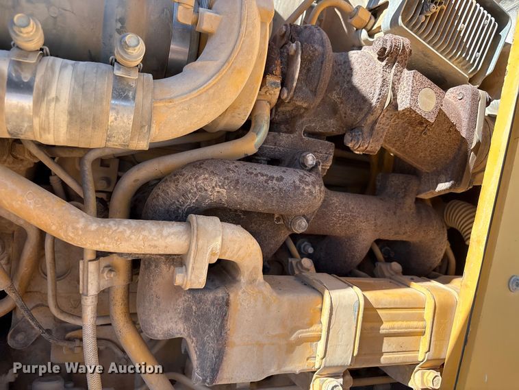 image for item EF6124 2014 John Deere 310SK backhoe