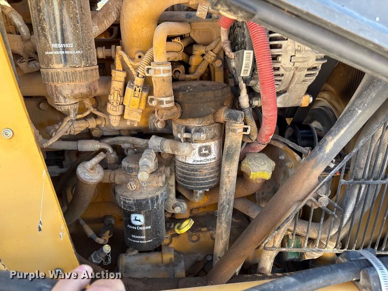 image for item EF6124 2014 John Deere 310SK backhoe