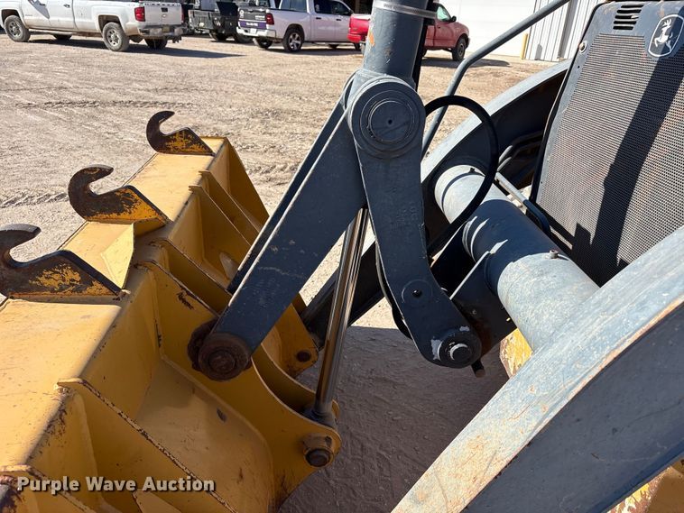 image for item EF6125 2015 John Deere 310SL backhoe