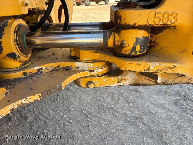 image for item EF6125 2015 John Deere 310SL backhoe