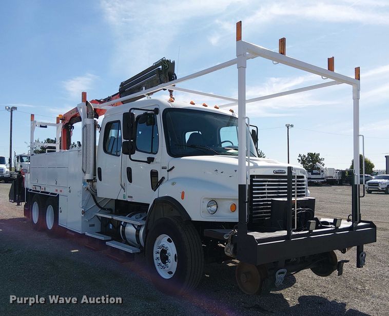 image for item EG1677 2007 Freightliner Business Class M2 Crew Cab crane truck
