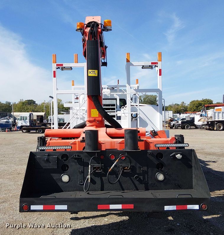 image for item EG1677 2007 Freightliner Business Class M2 Crew Cab crane truck