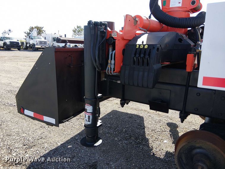 image for item EG1677 2007 Freightliner Business Class M2 Crew Cab crane truck