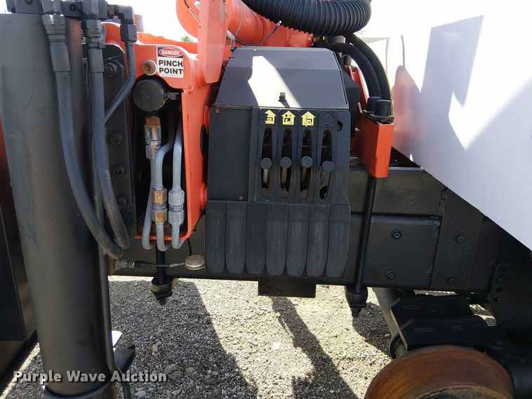 image for item EG1677 2007 Freightliner Business Class M2 Crew Cab crane truck