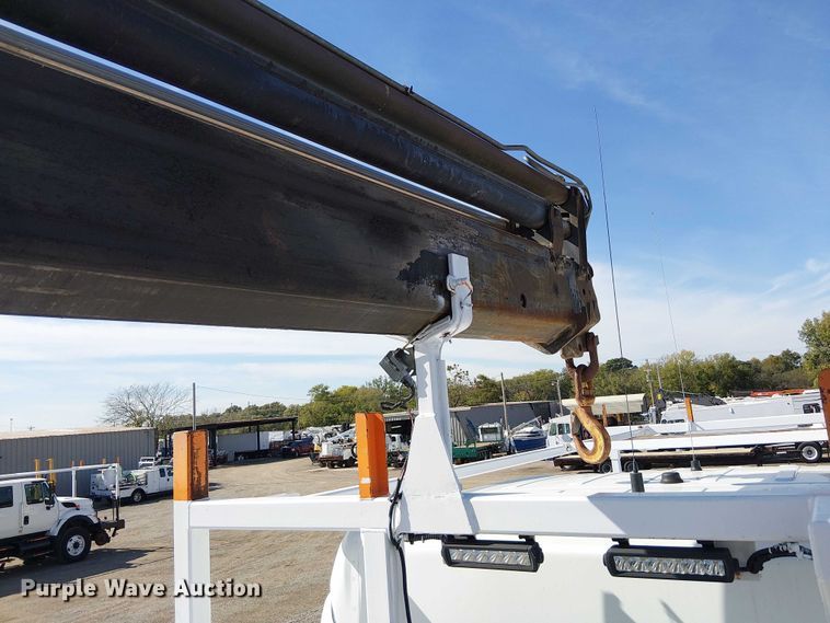 image for item EG1677 2007 Freightliner Business Class M2 Crew Cab crane truck