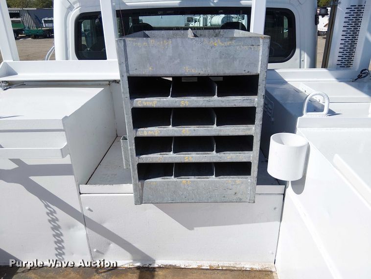 image for item EG1677 2007 Freightliner Business Class M2 Crew Cab crane truck