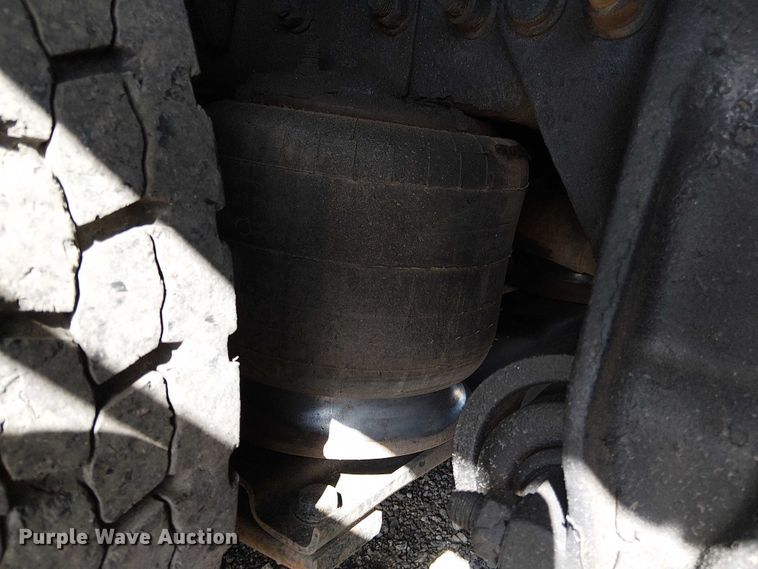 image for item EG1677 2007 Freightliner Business Class M2 Crew Cab crane truck