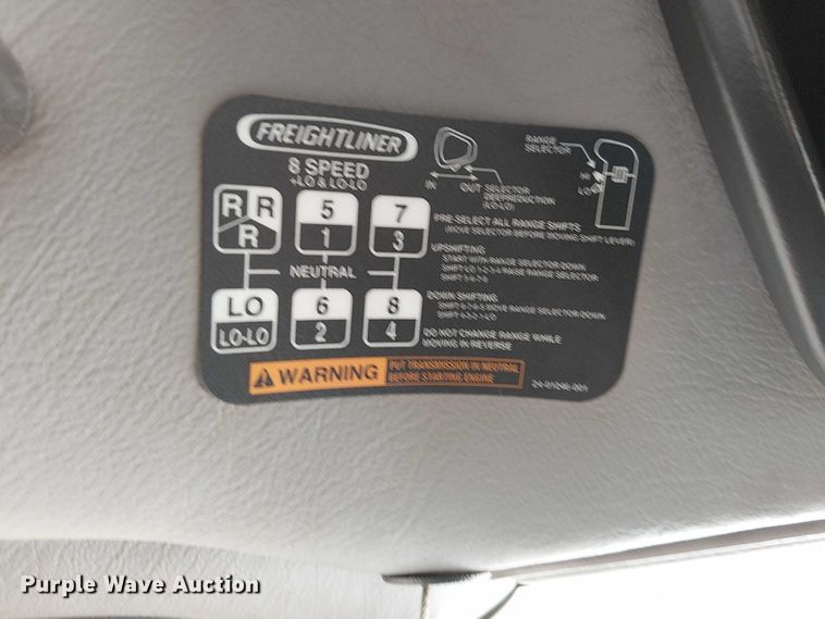 image for item EG1677 2007 Freightliner Business Class M2 Crew Cab crane truck