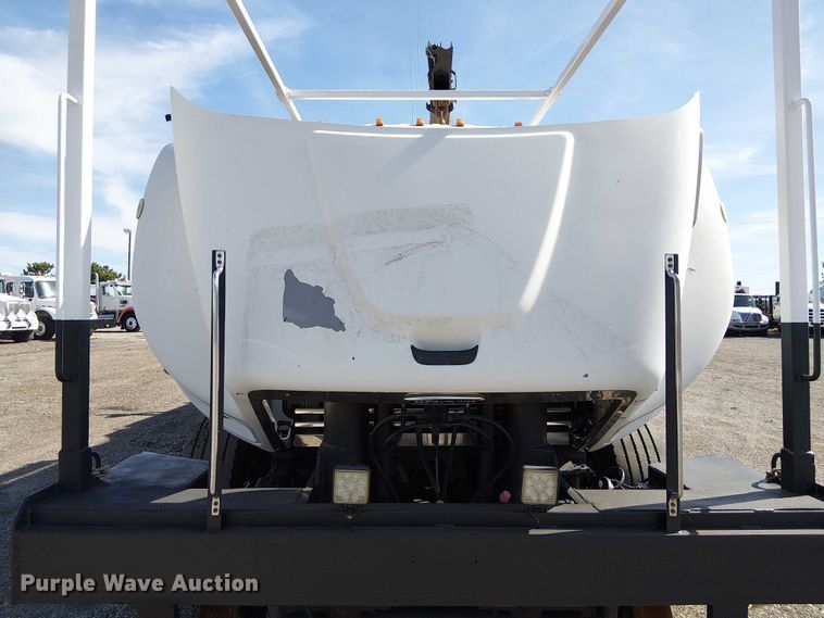 image for item EG1677 2007 Freightliner Business Class M2 Crew Cab crane truck