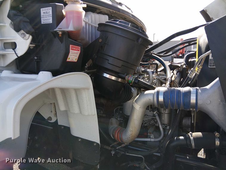 image for item EG1677 2007 Freightliner Business Class M2 Crew Cab crane truck