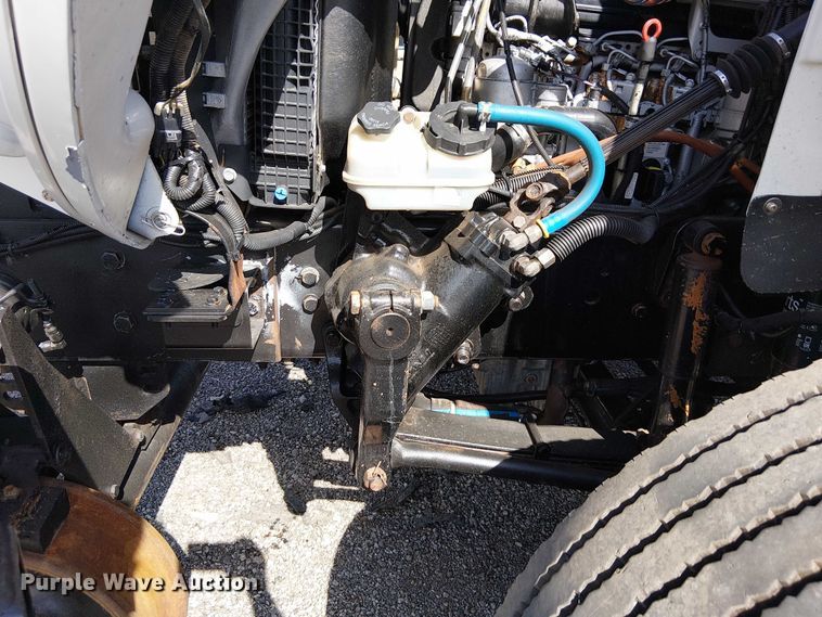 image for item EG1677 2007 Freightliner Business Class M2 Crew Cab crane truck