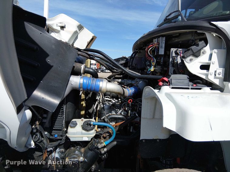 image for item EG1677 2007 Freightliner Business Class M2 Crew Cab crane truck