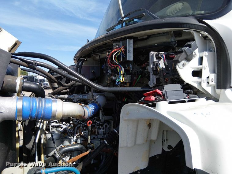 image for item EG1677 2007 Freightliner Business Class M2 Crew Cab crane truck