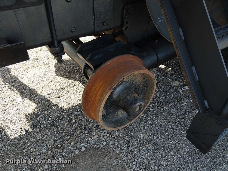 image for item EG1677 2007 Freightliner Business Class M2 Crew Cab crane truck