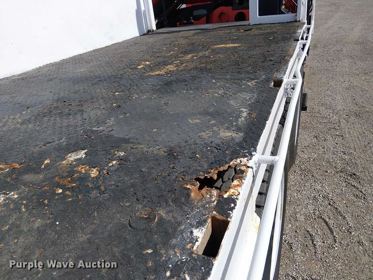 image for item EG1678 2010 International WorkStar 7500 Crew Cab crane truck