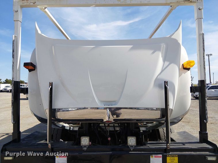 image for item EG1678 2010 International WorkStar 7500 Crew Cab crane truck