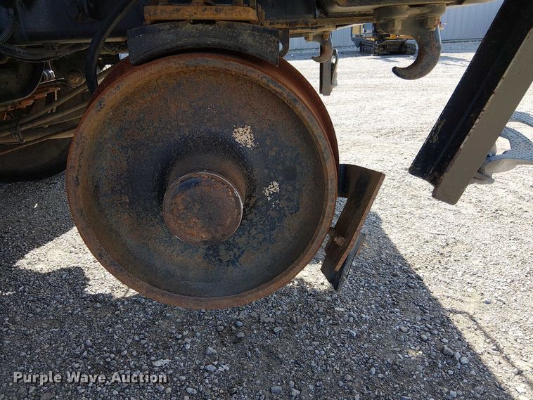 image for item EG1678 2010 International WorkStar 7500 Crew Cab crane truck