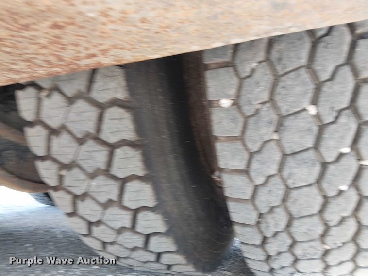 image for item EG1678 2010 International WorkStar 7500 Crew Cab crane truck