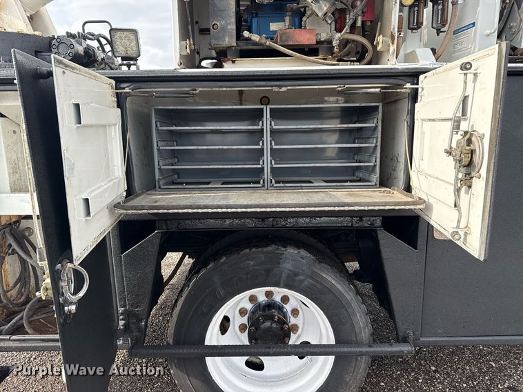 image for item EG6037 2007 Sterling Acterra utility / service truck