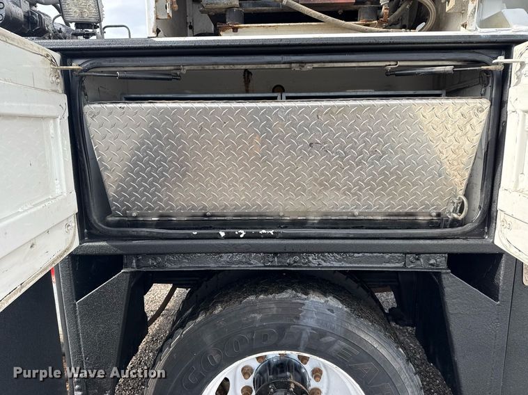 image for item EG6037 2007 Sterling Acterra utility / service truck