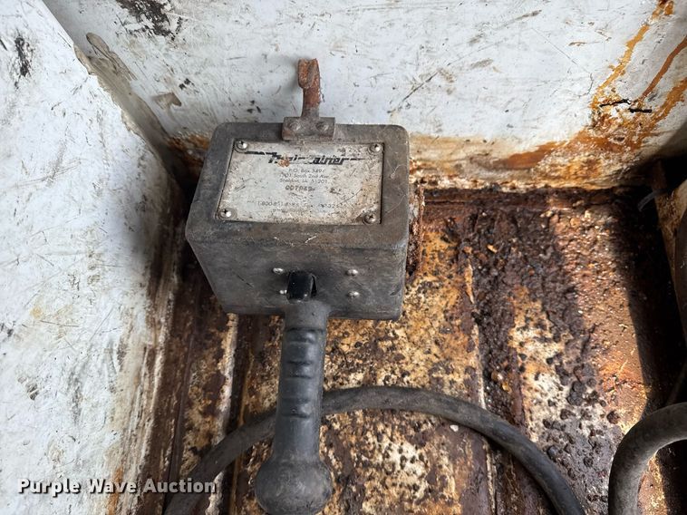 image for item EG6037 2007 Sterling Acterra utility / service truck