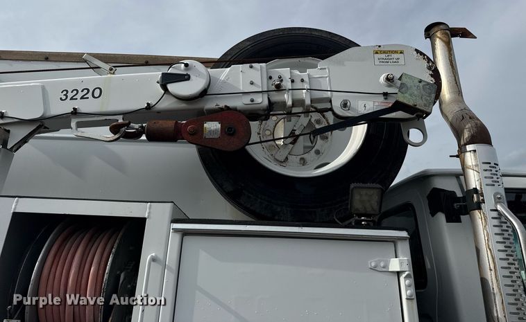 image for item EG6037 2007 Sterling Acterra utility / service truck