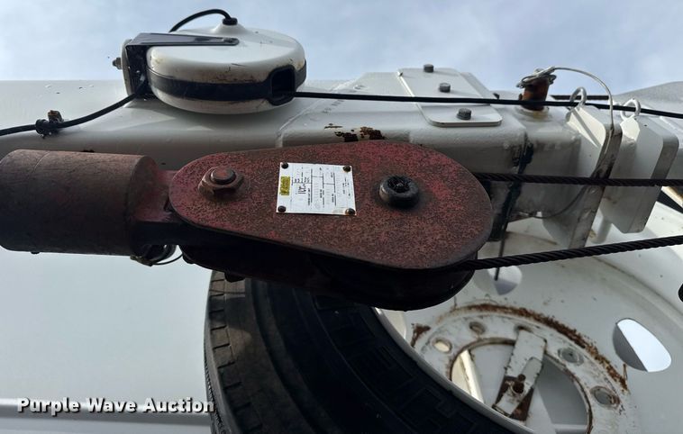 image for item EG6037 2007 Sterling Acterra utility / service truck