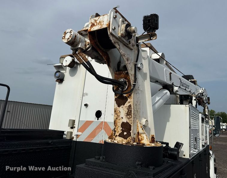 image for item EG6037 2007 Sterling Acterra utility / service truck