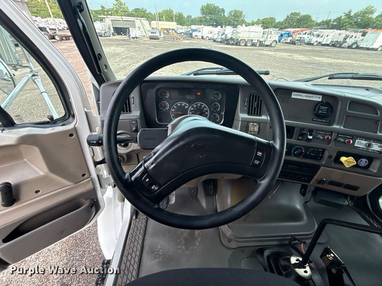 image for item EG6037 2007 Sterling Acterra utility / service truck