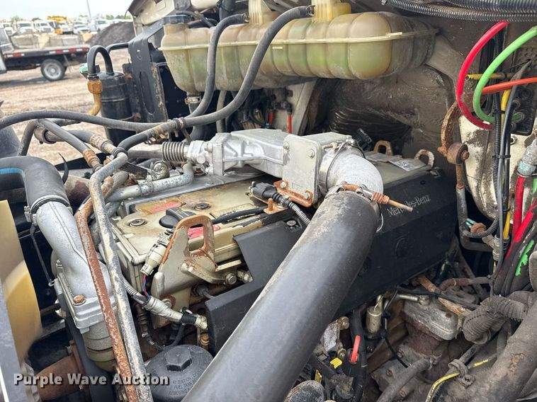 image for item EG6037 2007 Sterling Acterra utility / service truck