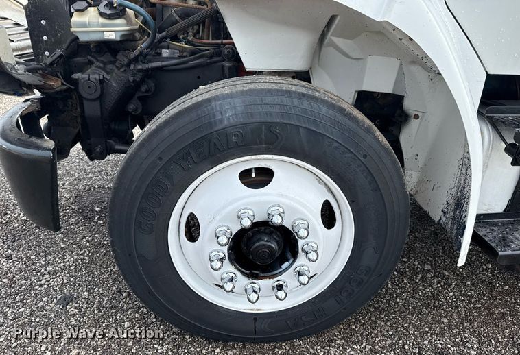 image for item EG6037 2007 Sterling Acterra utility / service truck