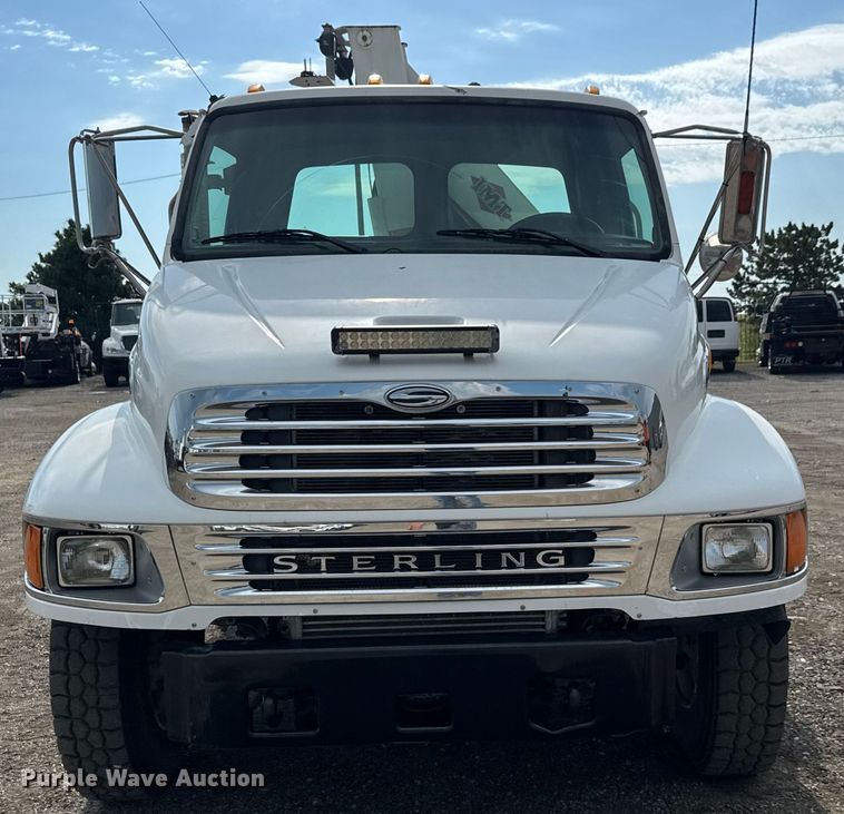 image for item EG6118 2007 Sterling Acterra crane truck