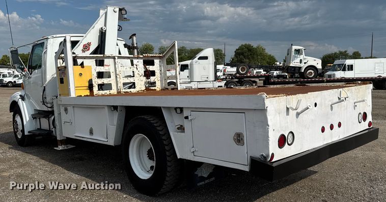 image for item EG6118 2007 Sterling Acterra crane truck