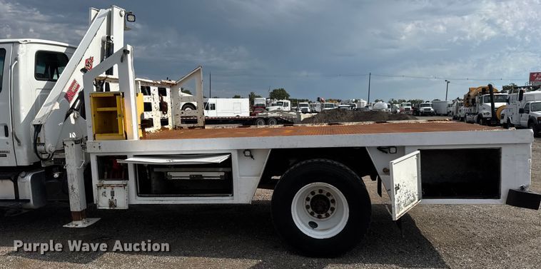 image for item EG6118 2007 Sterling Acterra crane truck