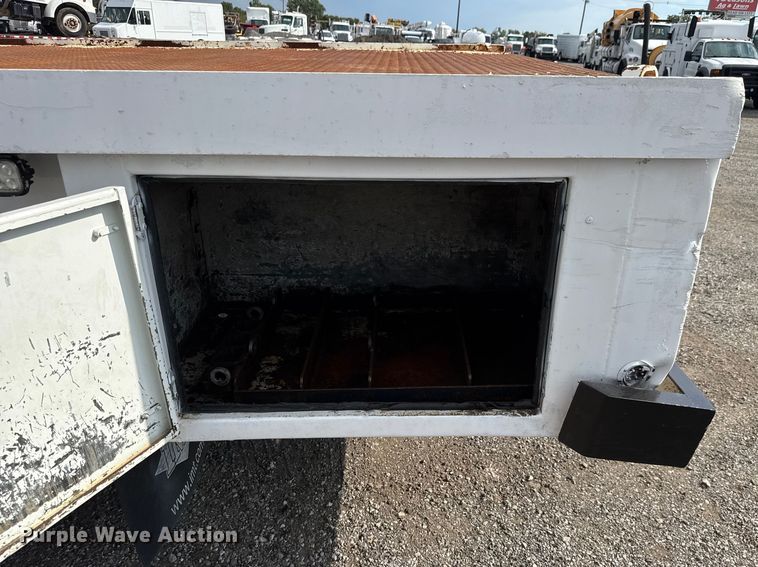 image for item EG6118 2007 Sterling Acterra crane truck