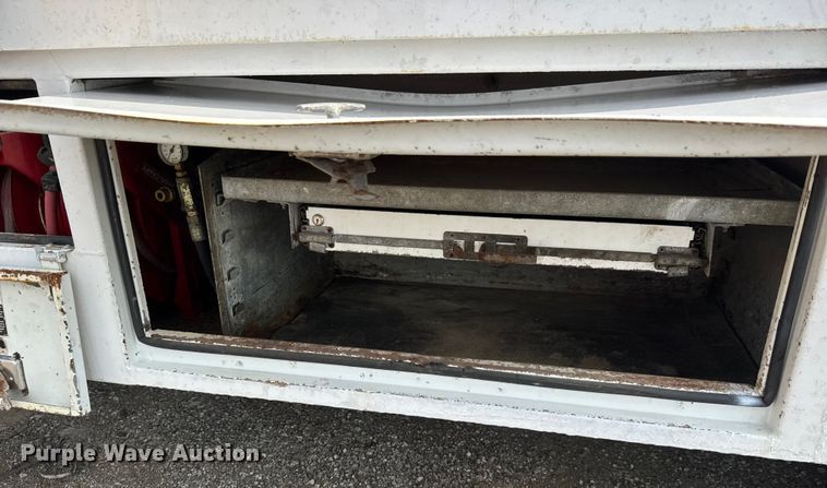 image for item EG6118 2007 Sterling Acterra crane truck