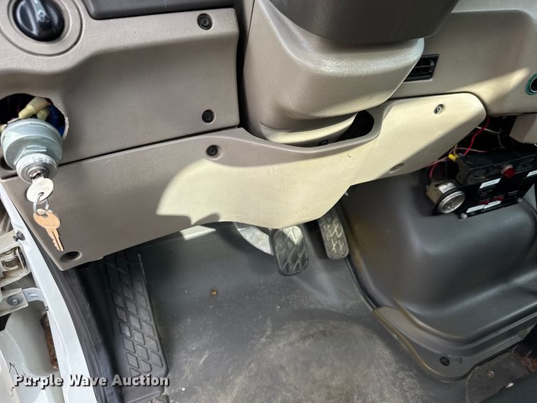 image for item EG6118 2007 Sterling Acterra crane truck