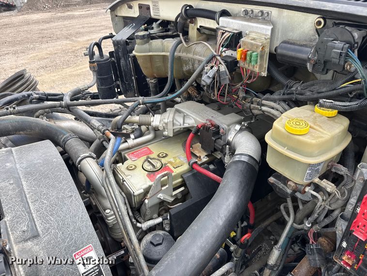 image for item EG6118 2007 Sterling Acterra crane truck