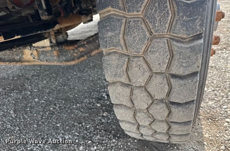 image for item EG6118 2007 Sterling Acterra crane truck