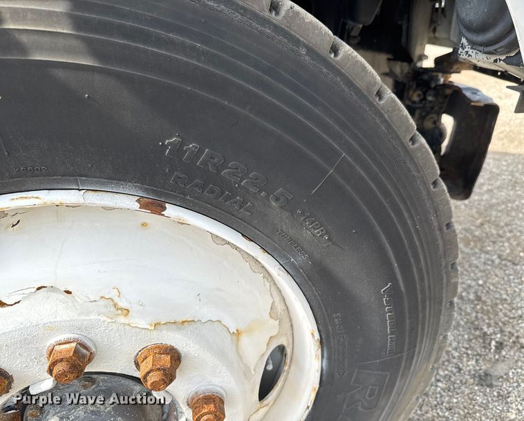 image for item EG6118 2007 Sterling Acterra crane truck