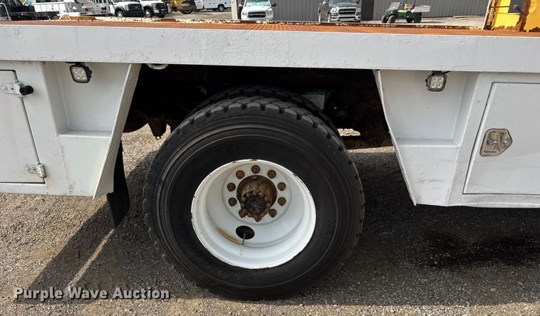 image for item EG6118 2007 Sterling Acterra crane truck