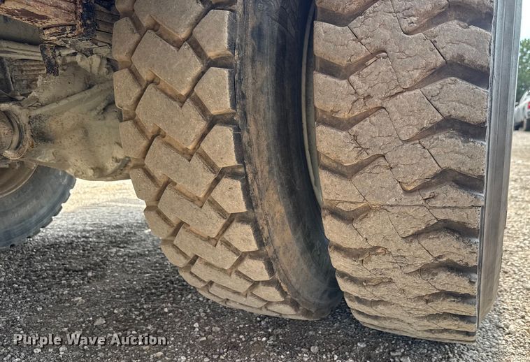 image for item EG6118 2007 Sterling Acterra crane truck